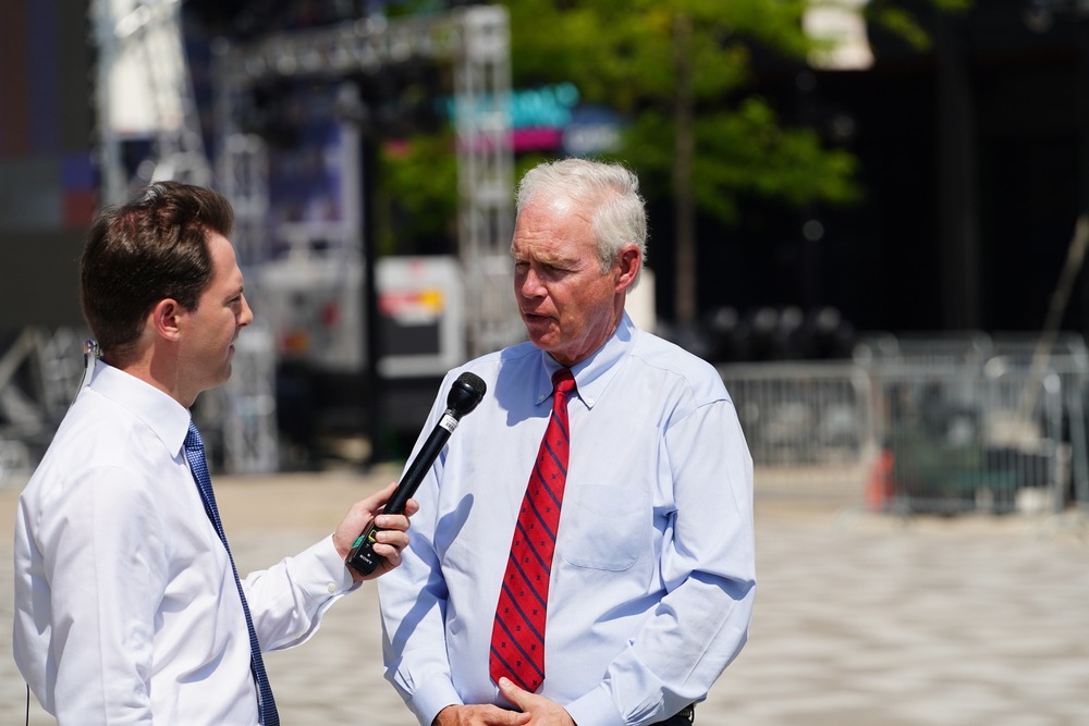 Ron Johnson Just Used Iran's 47 Years of Tyranny to Nuke Every Gun Control Argument in Under 30 Seconds — And Martha Raddatz Had Nothing to Say